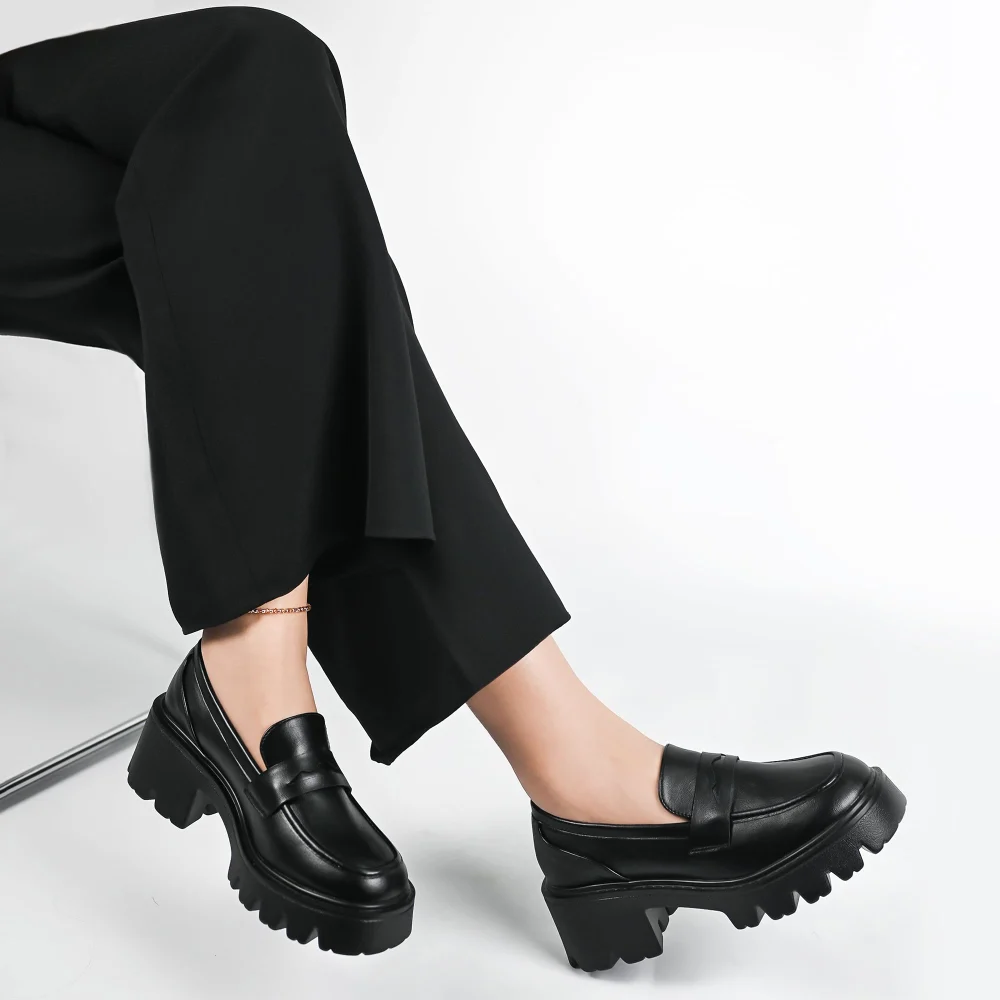 Elvora Penny Platform Loafer in Black Matte, view 3
