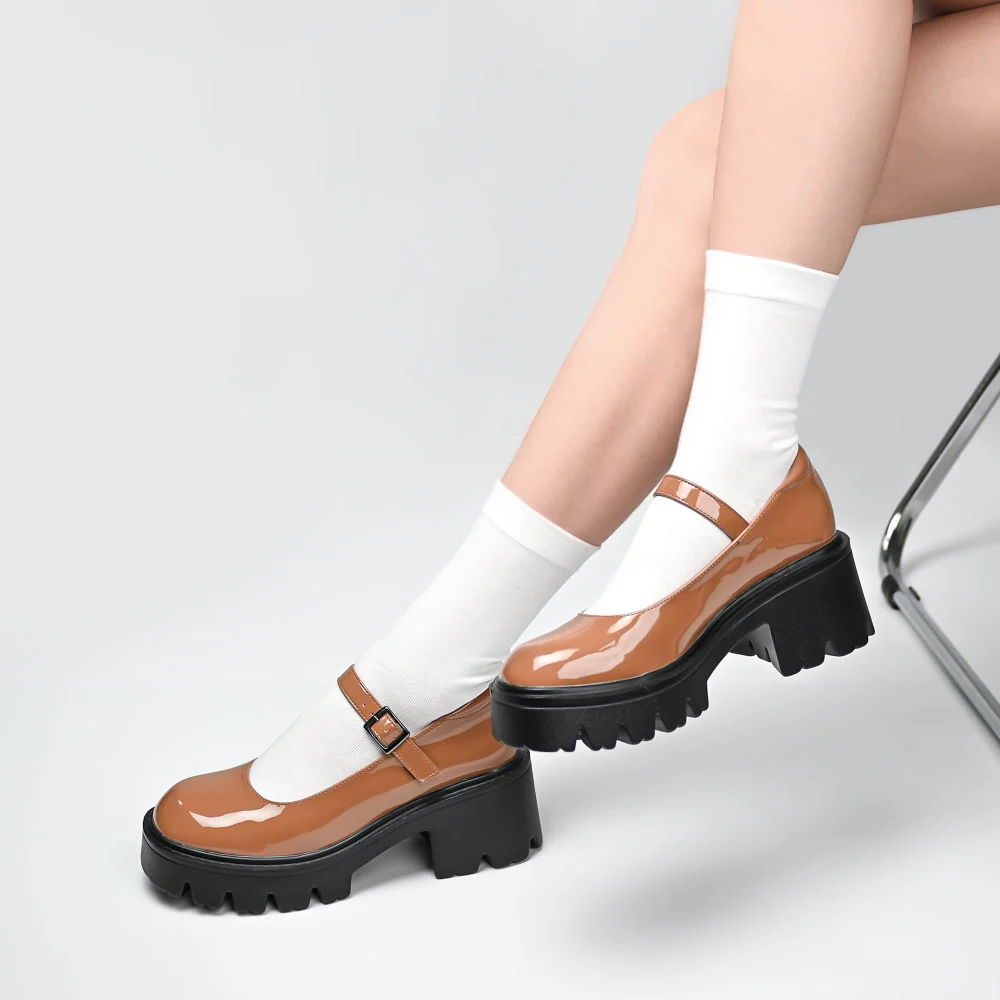 Elvora Platform Mary Jane worn